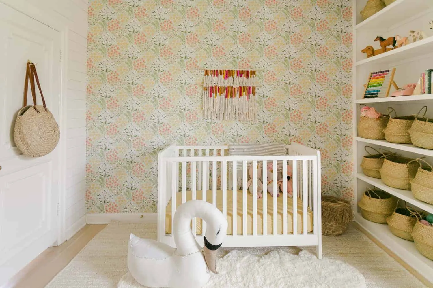 Bright Kids&#x27; Room