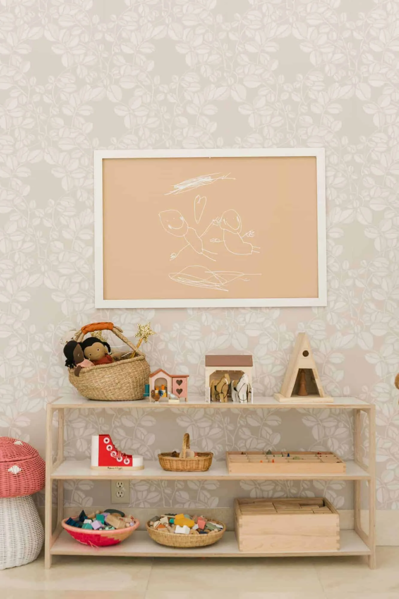 Kids&#x27; Art in Frames