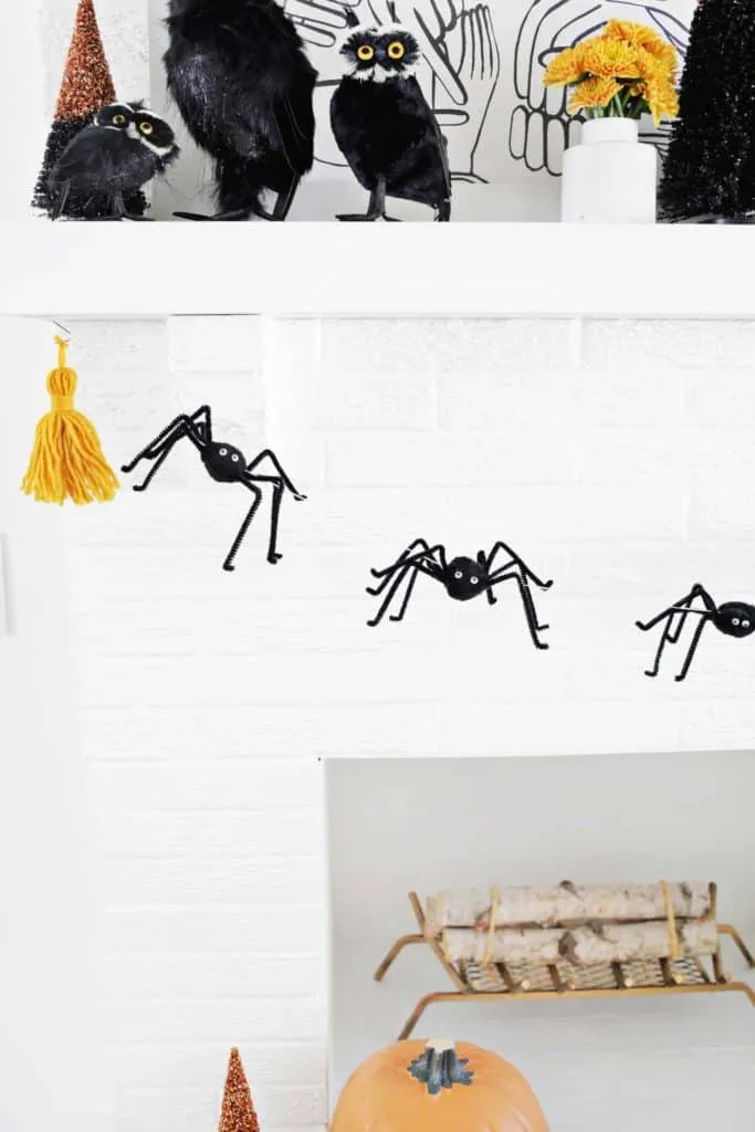 Easy Spider Garland DIY