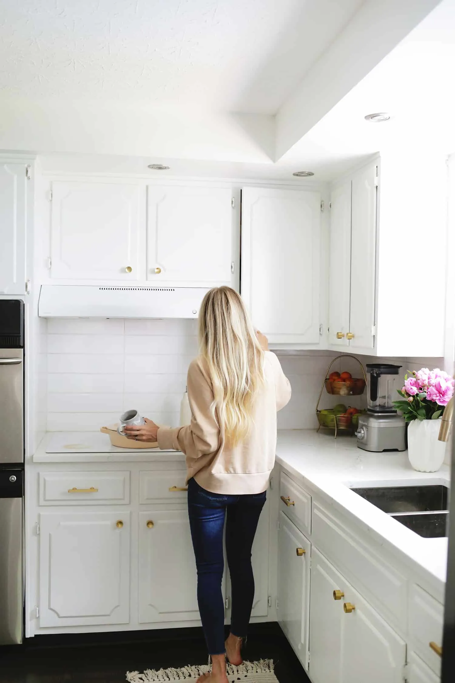 Refreshing Kitchen Cabinets in One Afternoon